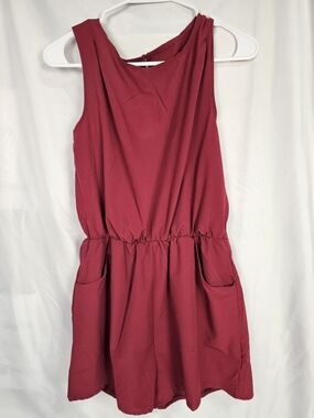 Acevog Sleeveless Romper in Berry Red